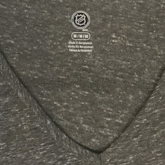 New York Rangers Women’s V Neck 1/4 Sleeve Tee - Picture 4 of 4